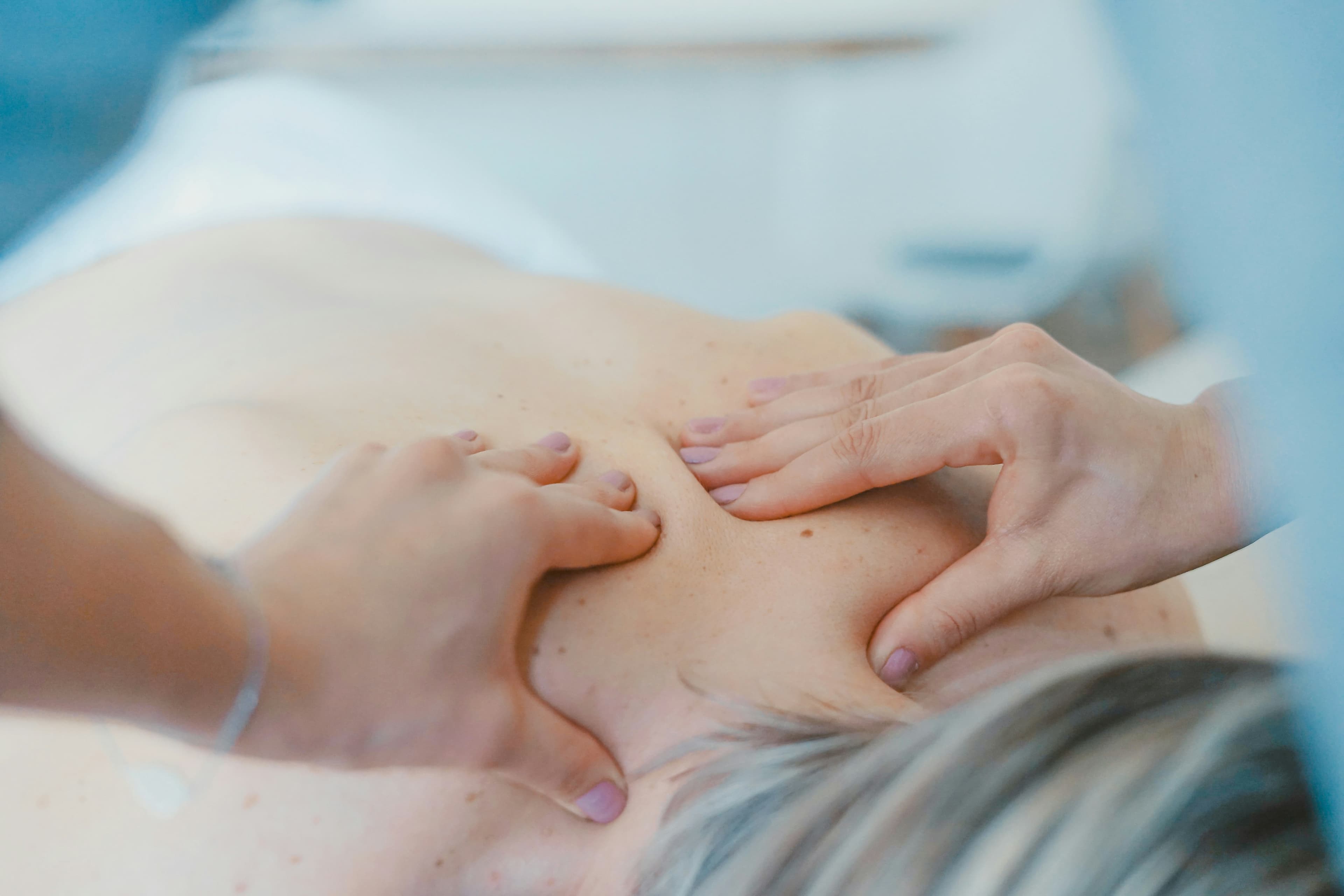 Holistic Massage in Tenerife: A Traveller's Guide to Booking It Right
